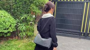 Beg Fashion Wanita - Konsep Minimalis Berkilau Sesuai Kerja atau Dating