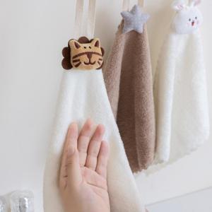 Childrens hand washing and cleaning soft quick drying small towels wholesale handkerchiefs dirt resistant hand wipes