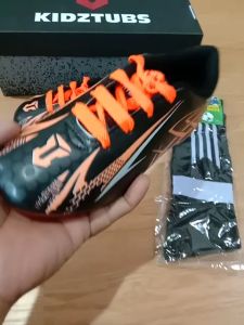 KIDZTUBS Sepatu Sepak Bola Anak Laki Laki Size 28 29 30 31 32 33 34 35 36 37 KDZ1606112724