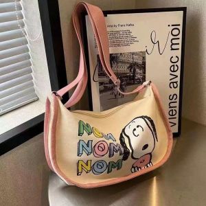 กระเป๋าสะพายข้างผ้าแคนวาสความจุขนาดใหญ่สำหรับผู้หญิง กระเป๋าสะพายข้างลายการ์ตูนญี่ปุ่น กระเป๋าสะพายข้างแบบสายเดี่ยว กระเป๋าทรงม้า กระเป๋าหมูน่ารัก กระเป๋าหนังสือ