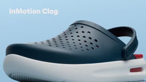 CROCS รองเท้าลำลองผู้ใหญ่ Fashionable soft-soled anti-slip and breathable sandals/slippers INMOTION CLOG รุ่น 209964410 - NAVY