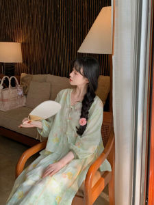 New Chinese Style Silk  Leaf Set Traditional Cheongsam Fashionable Womens Ensemble Spring Summer Collection