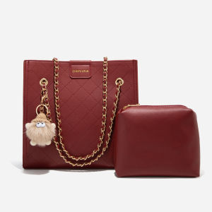 กระเป๋าถือทรงสี่เหลี่ยมสีแดง ทรงคลาสสิก สำหรับผู้หญิง กระเป๋าสะพายไหล่แบบเดี่ยว วัสดุ PU ซิปปิด ทรงกลม กระเป๋าถือแบบสะพายข้าง