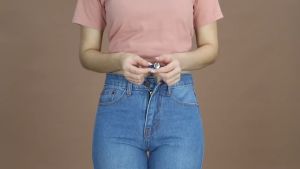 Kancing Celana Jeans Pembesar Pinggang Adjustable Elastis Longgar Nyaman di Pakai Praktis