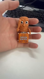 Tung Tung Tung Sahur Wooden Stick Man Toy Light Sound Funny Keychain Pendent Voice Decompression Kids Adults Toy