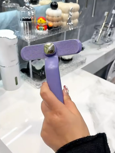 แปรงขัดปรับหัวได้ 3in1 แปรงทําความสะอาด แปรงทำความสะอาดอเนกประสงค์ หมุนได้360°