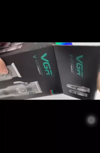 VGR V-675 New High-power Gradual Fader Hair Salon Two-piece Hair Clipper LCD Digital Display Hair Clipper