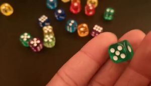 14mm Durable Dice Acrylic Transparent 6-Sided Dice Toy Dice For Club / Party / Family Games