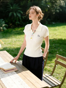 puella | Summer High-end Korean Style Embroidery with Colored Buttons Knitted Polo Shirt