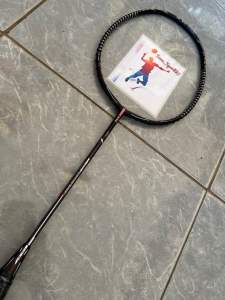 RAKET BADMINTON FELET PRO WOVEN TJ 1000  Shesar Hiren RHUSTAVITO