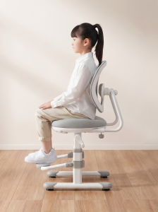QINGJIE | Ergonomic Posture Correcting Adjustable Childrens Study Chair