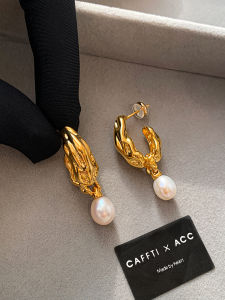 CAFFTI | Elegant Long Freshwater Pearl Earrings