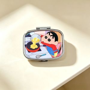 CRAYON SHINCHAN | Hộp Thiếc Kim Loại Nhỏ Crayon Shin-chan Hộp Đựng Kẹo/thuốc Du Lịch Chống Ẩm Dành Cho Fan Hâm Mộ.