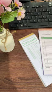 nota kontan full color ukuran sedang 1/4 1/3 1/6 dan kwitansi polio y&h yudha grafika