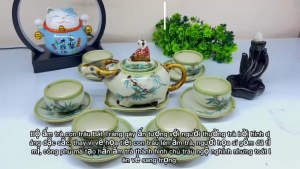 Ấm chén trâu lá xanh Bát Tràng