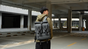 New Expandable Street Backpack Multiple Compartments. Great For Short Holiday. Black Colour Fit 15.6" Laptop