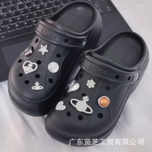 10ชิ้น Crocs Jibbitz เสน่ห์ดาวเคราะห์ดาวเสาร์ที่หายไปหัวเข็มขัดเพชรที่ถอดออกได้ฝังรองเท้าดอกไม้ประดับสำหรับ Crocs