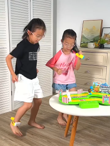Wireless Motion Sensing Racing Toy with Wristband Interactive Game for Kids ZDN