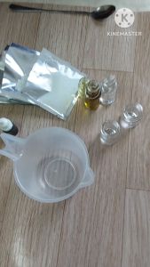 ชุด Diy ทำยาหม่อง เสลดพังพอน เถาเอ็นอ่อน ขนาด 100 กรัม พร้อมขวด 10 กรัม 10 ขวด มีสูตรและคลิปสอน