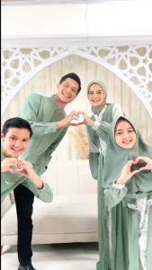 SARIMBIT ERNAWA DUSTY PINK TERBARU LUBI EDISI LEBARAN