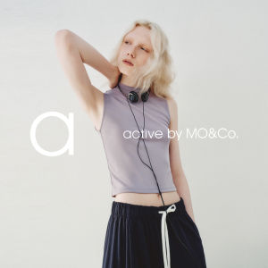 MO&Co. | Áo Gió Dòng Active Sand Washed Pha Modal