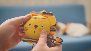 Đồ chơi nhồi bông chứa catnip cho mèo Woodland Tribal Jungle series – Đen Ta pet shop