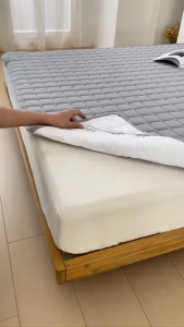 ผ้าปูที่นอนกันน้ำ3/3.5/5/6ฟุต ป้องกันไรฝุ่น ที่นอนกันน้ำ ผ้ารองฉี่ กันน้ำ100% รัดมุม ที่นอน ซักเครื่องได้ ปกป้องที่นอน