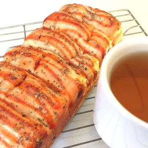 JAPANESE BREAD SOBEK CHEESE SMOKEBEEF