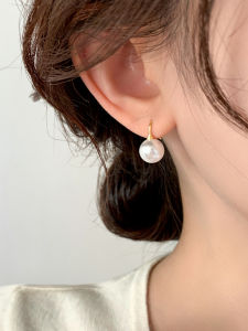 Elegant Pearl Silver Stud Earrings For Women