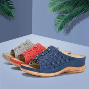 Mùa Hè 2023 Phong Cách Mới Amazon Châu Âu Và Mỹ Phong Cách Mới Đế Dày Gót Giày Dép Nữ Đi Biển Rỗng Cỡ Lớn