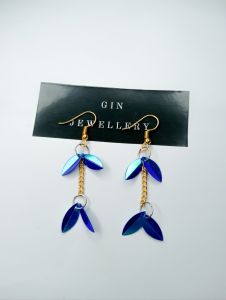 Anting tindik Blue leaf