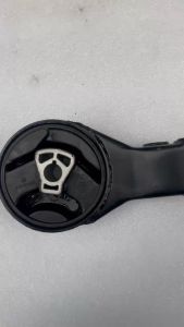 Chân máy sau Daewoo Lacetti nhập 1.8 số tự động. Chân máy thước lái Lacetti CDX