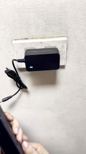 Sạc Pin Áo Điều Hòa Gifv Có Đèn LED  Tự Ngắt Khi Đầy Pin - Sạc Nhanh 2A - 1.5A