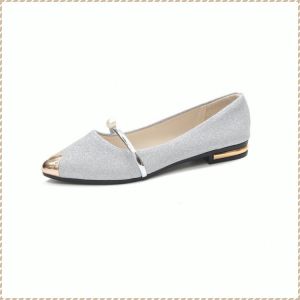 รองเท้าทํางานผู้หญิงหัวแหลม เพิ่มแรงเสียดทานรองเท้าลําลอง รองเท้าส้นแบนการออกแบบส่วนบุคคลความสะดวกสบาย