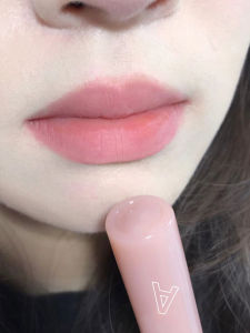 Li Jiaqi Recommended Water Sensation Matte Mirror Lip Glaze Natural Nude Color Series Lipstick for Students Easy to Apply Moisturizing