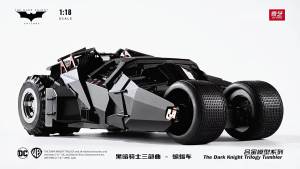 20241:18 ly Auized Dark Knight Batmobile Tumbler Shock Absorber Spray Three-Speed Simulation Car Model Car