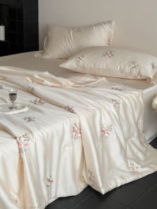 Kiss Dear | Bộ Chăn Mỏng Tencel Lạnh Đính Hoa Hồng Thêu