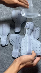 Q35 - Hand Wrist Band Palm Support Splint For Carpal Tunnel Arthritis