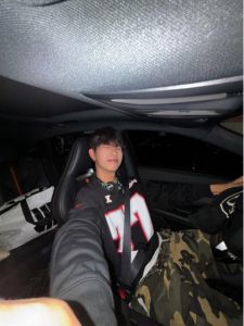 No. 77 American Retro Long Sleeves Sweatshirt Mens Fleece-lined Thickened Dark Blue Outwear Chinese Fad Couple Ice Hockey Clothing Jersey Autumn