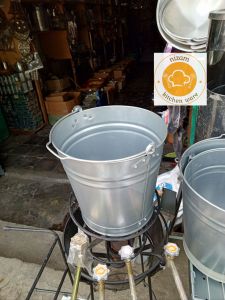 Ember galvanis anti karat / Pot kaleng tebal / Ember susu / Ember serbaguna