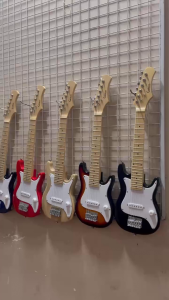 Đàn Guitar Điện Woim 30 Inch 3 Mobin Dáng Stratocaster Tặng Cần Nhúng Dây Line Capo Pick Giáo Trình Miễn Phí