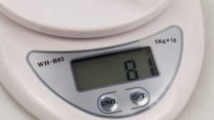 Digipounds Timbangan Dapur Mini Digital Scale 5kg 1g | Alat Timbang Digital Makanan Kue Buah Daging Biji Kopi Serbaguna Scale 5 Kg 1 g Lengkap dengan Baterai | Taffware-B05