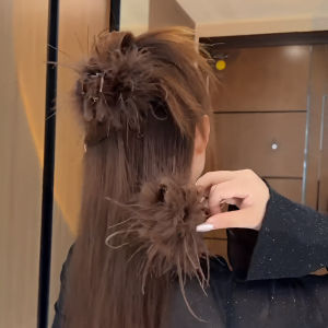 Elegant Luxurious Light Coffee Feather Hair Clip