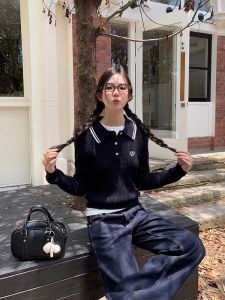 Áo Thun Nữ Tay Dài Cổ Tròn Màu Trắng Phong Cách Hàn Quốc Dáng Ôm Vừa Vặn Mùa Thu 2025 Áo Thun Ngắn Bên Trong