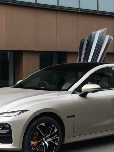 Henkel | Car Window Tint Film Explosion-Proof Sunscreen Heat Insulation