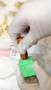 [Sản phẩm mới] Sơn Gel Top Nhũ Kim Cương Vendeeni Chai 15ml