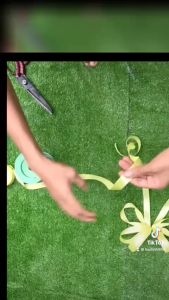 1 CUỘN RUY BĂNG LỤA  BẢN 2 PHÂN .DÙNG LÀM NƠ BÓ HOA LÀM NƠ HỘP QUÀ