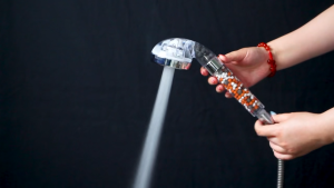 HW091- Bathroom Water Therapy Shower  SPA Shower Head Water Saving Rainfall Shower Filter Head High Pressure Bath Spray with Beads Stone