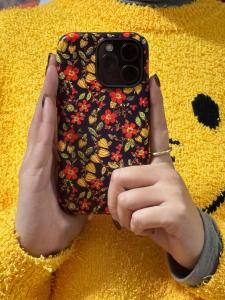 เคสโทรศัพท์แบบแยกเป็นสองส่วนลายดอกไม้สไตล์เกาหลี สไตล์เรโทร เคสโทรศัพท์แบบนิ่มสำหรับ Apple ดีไซน์พิเศษ ป้องกันรอยขีดข่วน