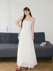 JULULOOK | Đầm Thêu Nhẹ Nhàng Phong Cách Pháp Size Lớn